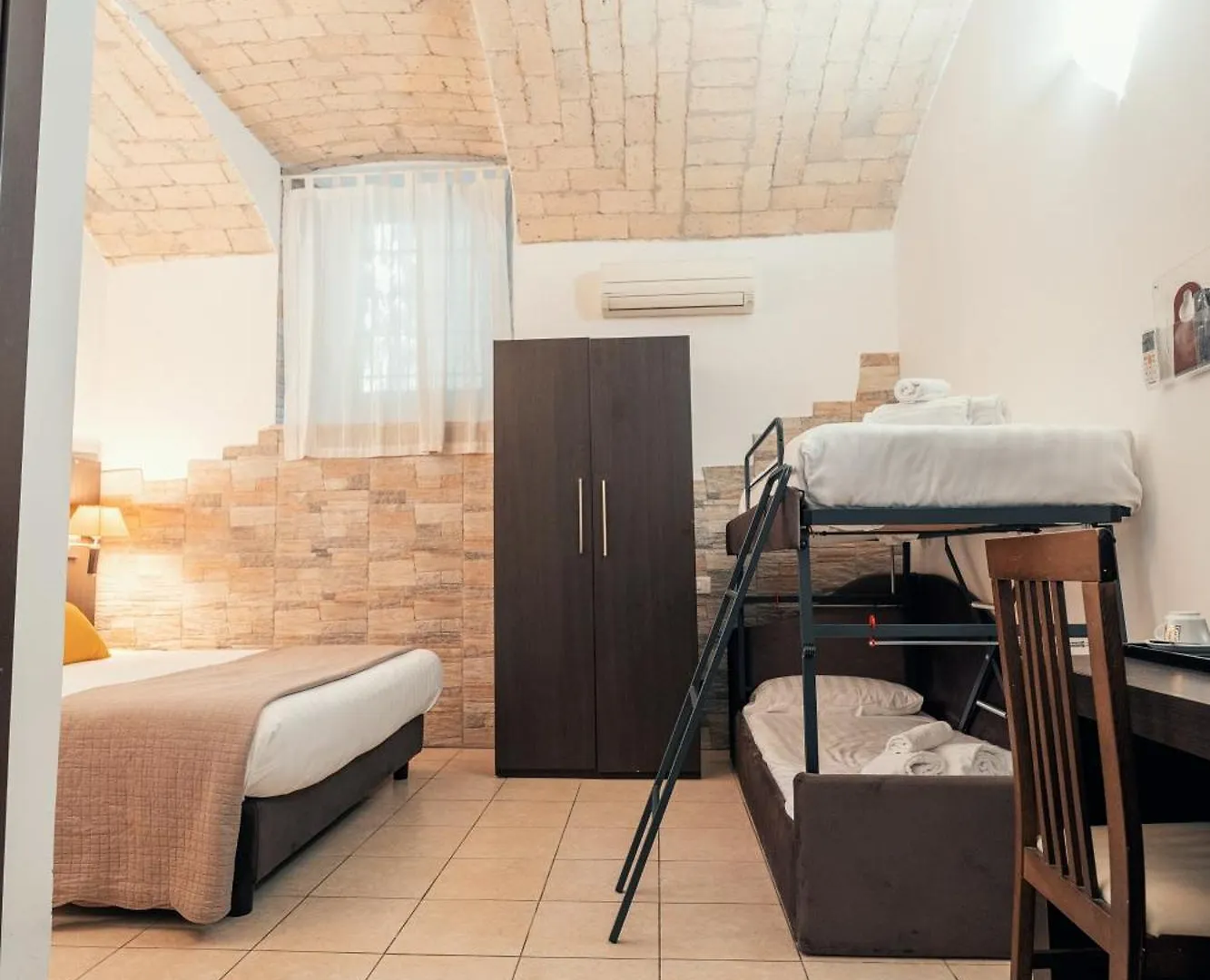 ゲストハウス ホテル Saint Peter Loft ローマ